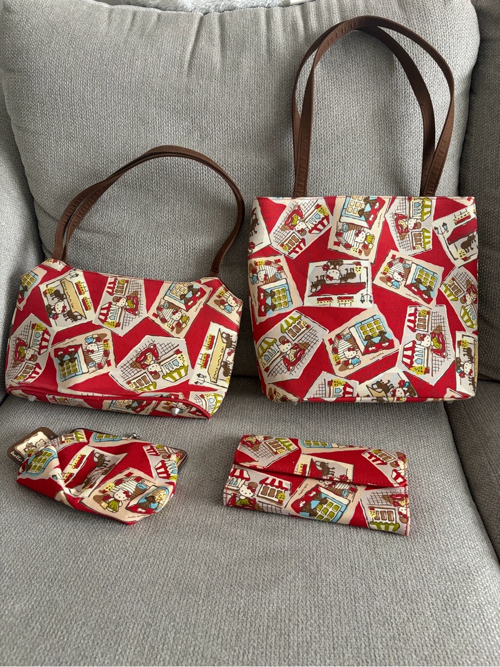 2003 hello kitty purse